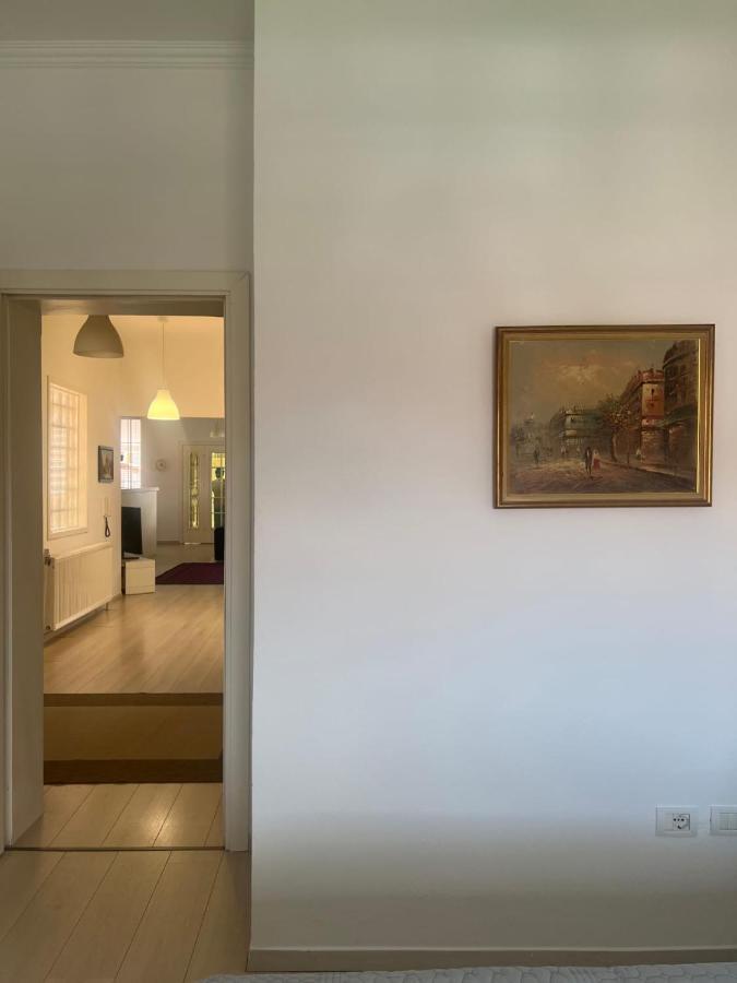 Foleza Apartamento Korce Exterior foto