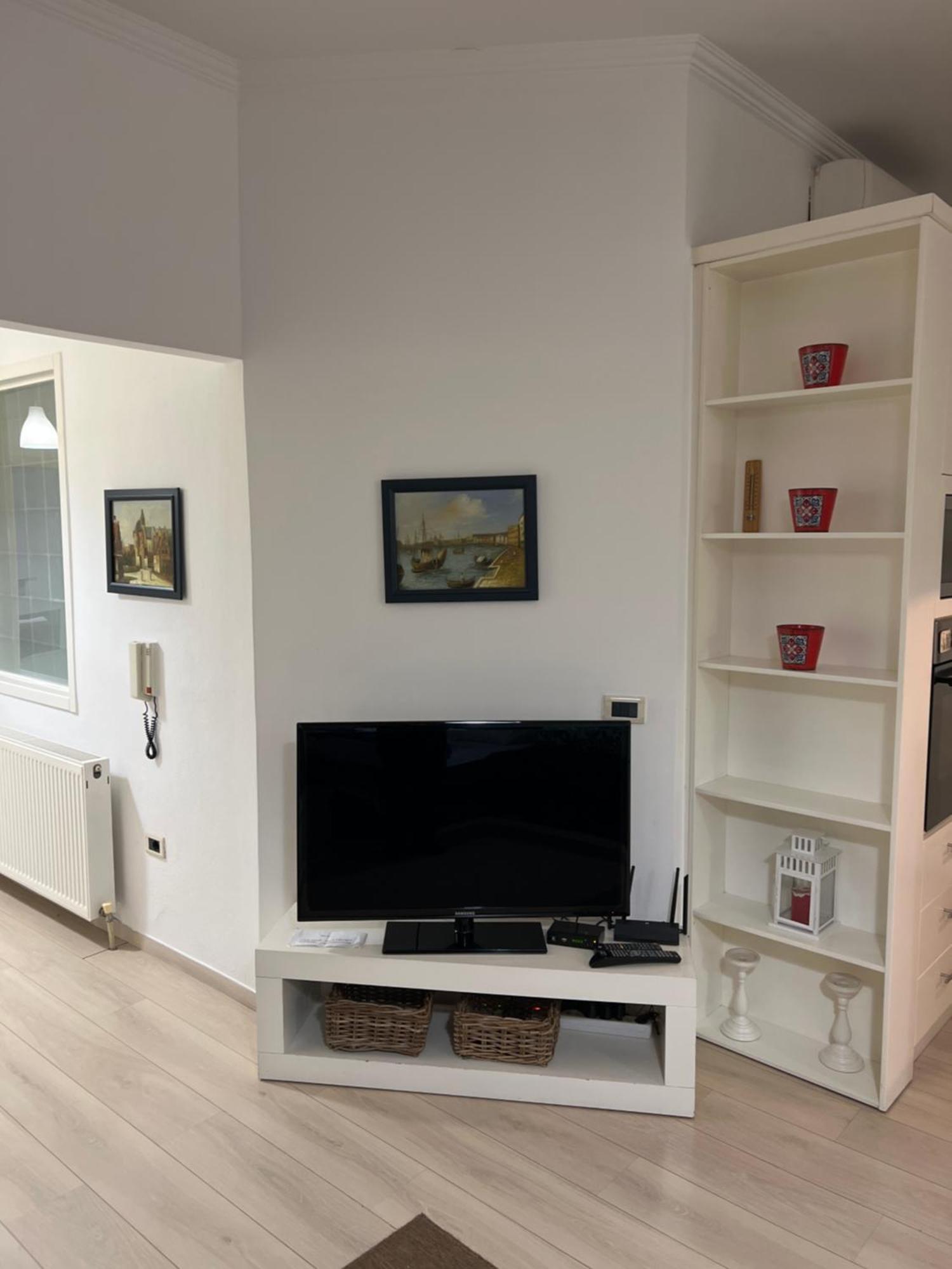 Foleza Apartamento Korce Exterior foto